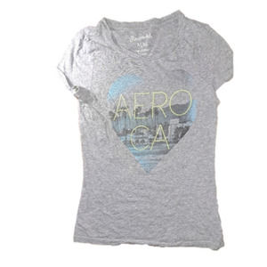 Woman's Aeropostale Shirt Size (M)